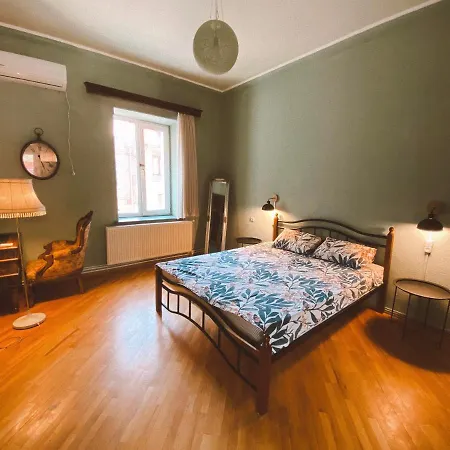 Corner Guest House-3